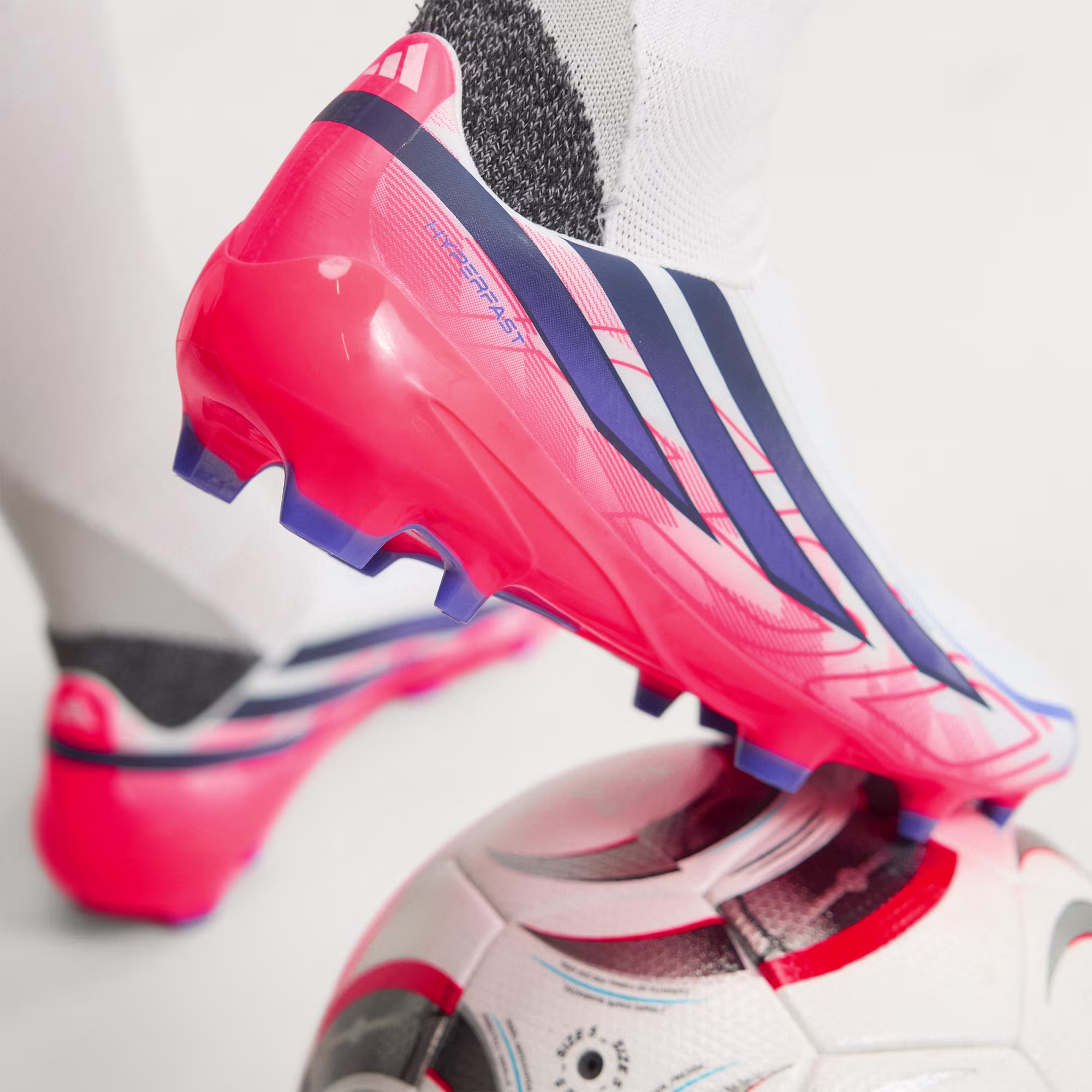 Scarpe_da_calcio_F50_Hyperfast_League_Laceless_Firm_Ground_Bianco_KJ3415_HM9 Scarpe_da_calcio_F50_Hyperfast_League_Laceless_Firm_Ground_Bianco_KJ3415_HM9